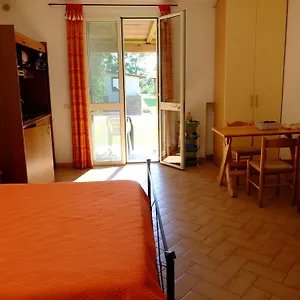 Agriturismo Al Girasole Farm Holiday Hotel